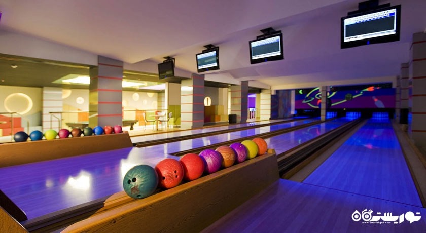 نمایی از سالن بولینگ